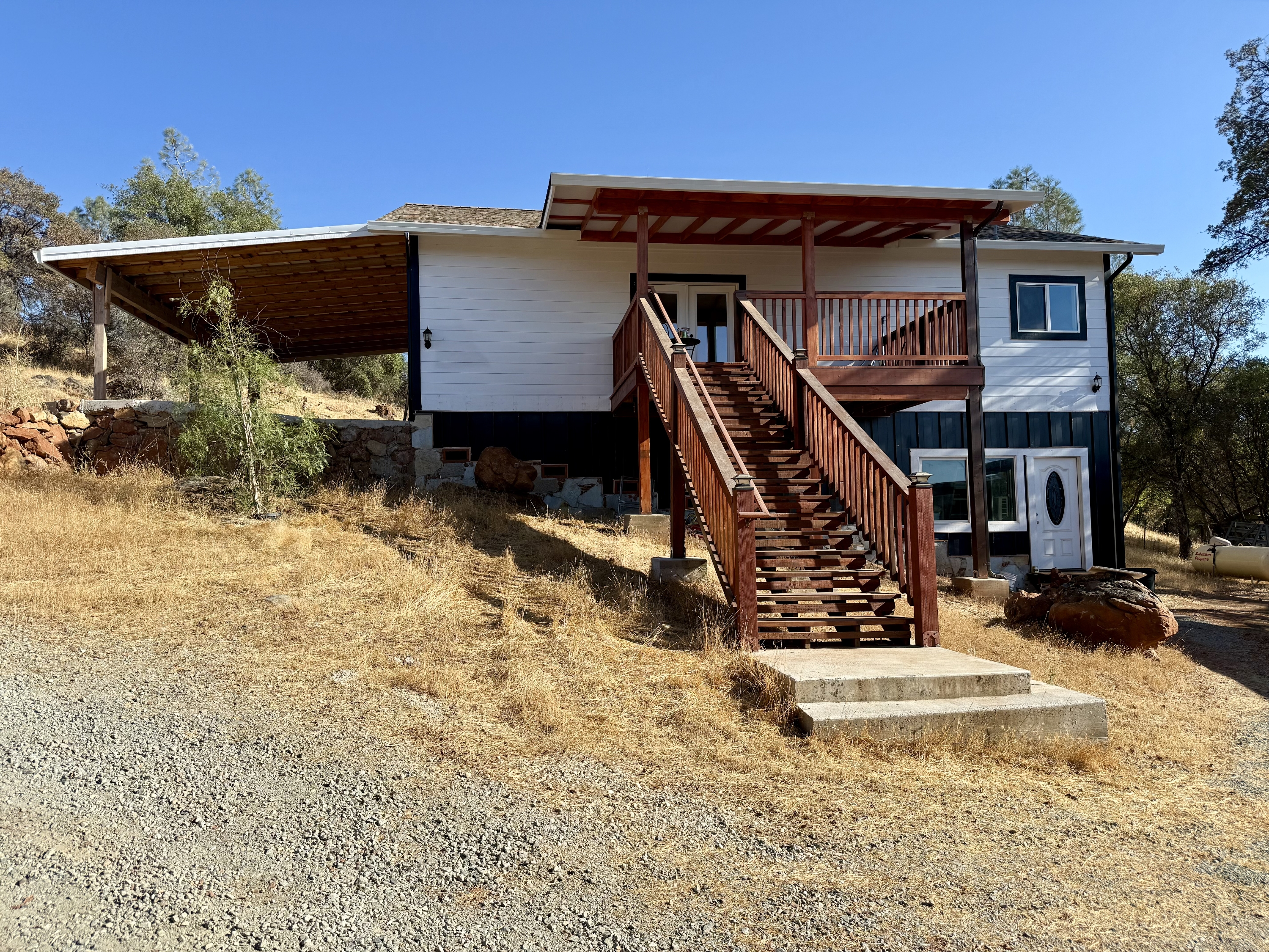 22275 California 20