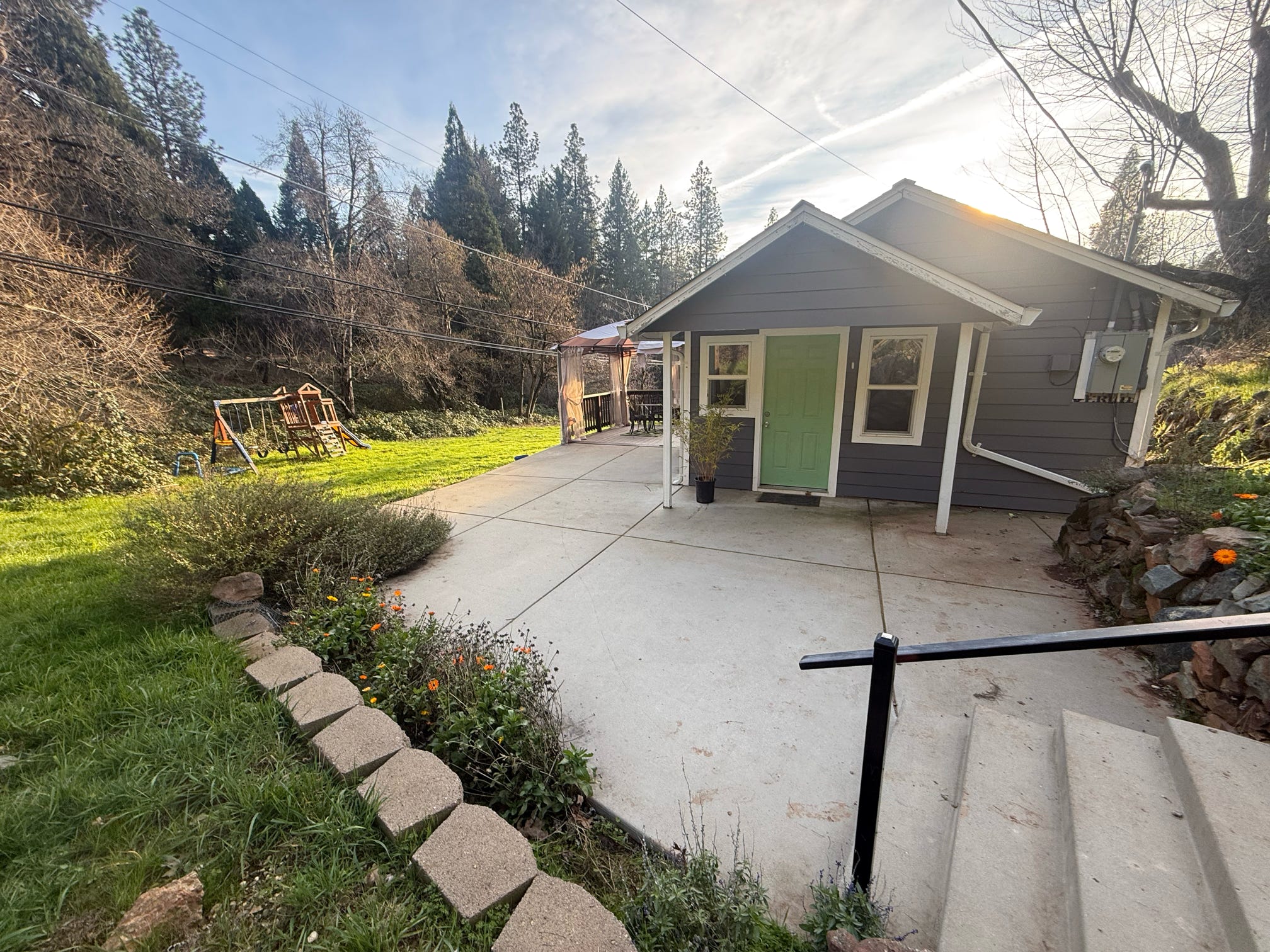 Greenhorn Road- Granny